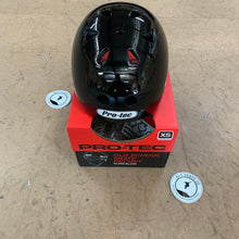 Load image into Gallery viewer, Protec - Old School Skate - Gloss Black
