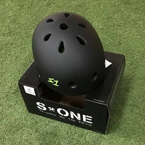 S1 Lifer Helmet - Matte Black/Green Straps (XS-XXXL)