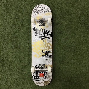 Complete - DGK - Tag White & Gold